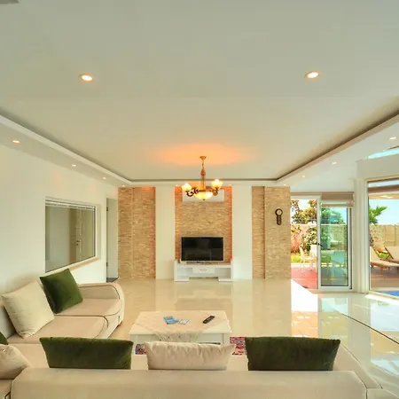 Sirius Villa